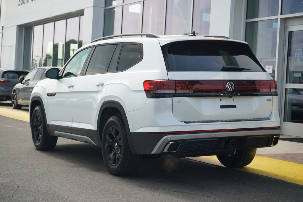 New 2026 Opal White Pearl Volkswagen Peak Edition image 3