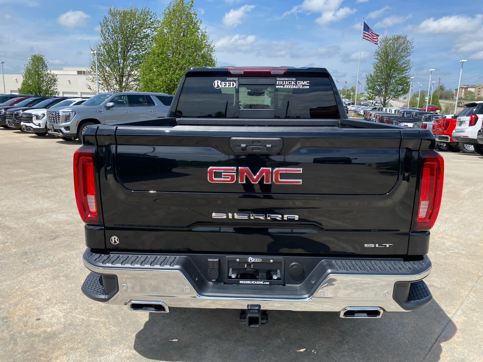 New 2026 Onyx Black GMC SLT image 7