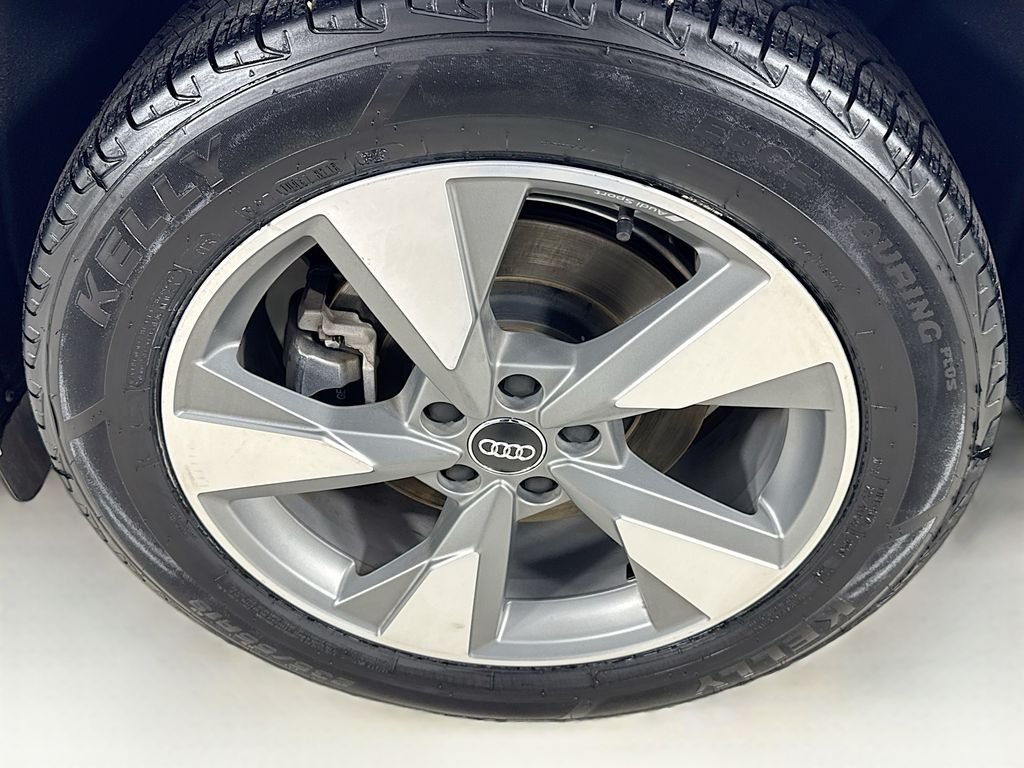 Used 2020 White Audi 45 Premium image 41