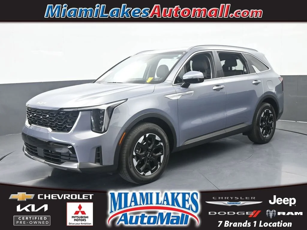Used 2025 Silver Kia S image 1