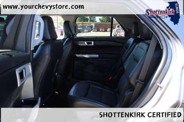 Used 2023 Gray Ford Limited image 14