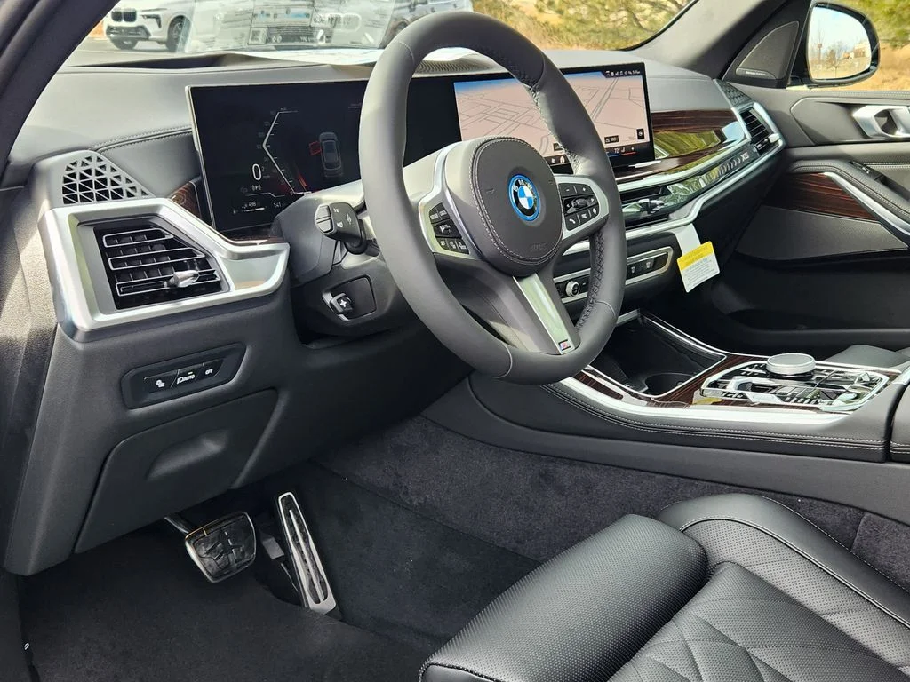2026 BMW X5 50e - Photo 9