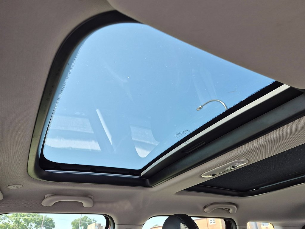 Used 2019 Unknown MINI Cooper S ALL4 image 12