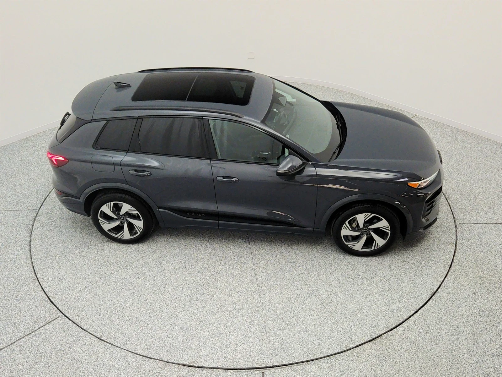 Used 2025 Magnet Gray Audi Premium quattro image 25