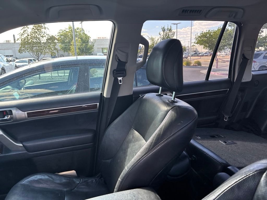 Used 2014 Black Lexus 460 image 24