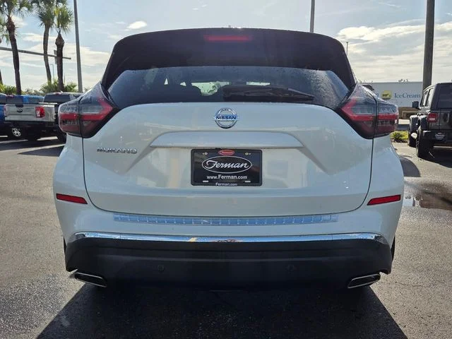 Certified Used 2021 White Nissan S image 6