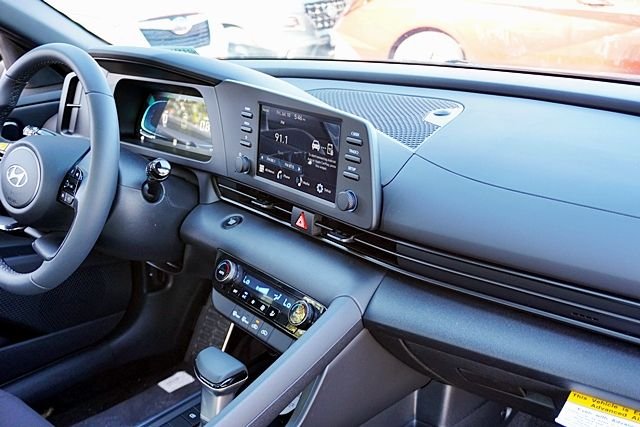New 2026 Black Hyundai SEL Sport image 11