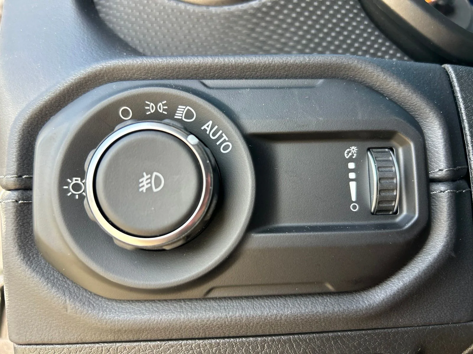 Used 2026 Gobi Clearcoat Jeep Rubicon X image 25