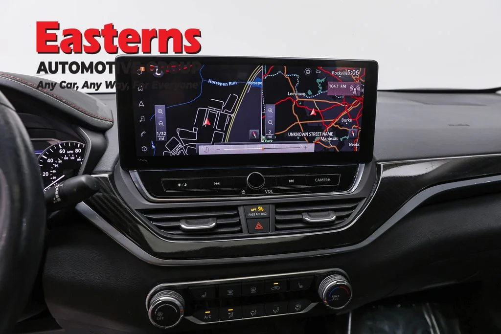 Used 2023 Gray Nissan 2.5 SR image 12
