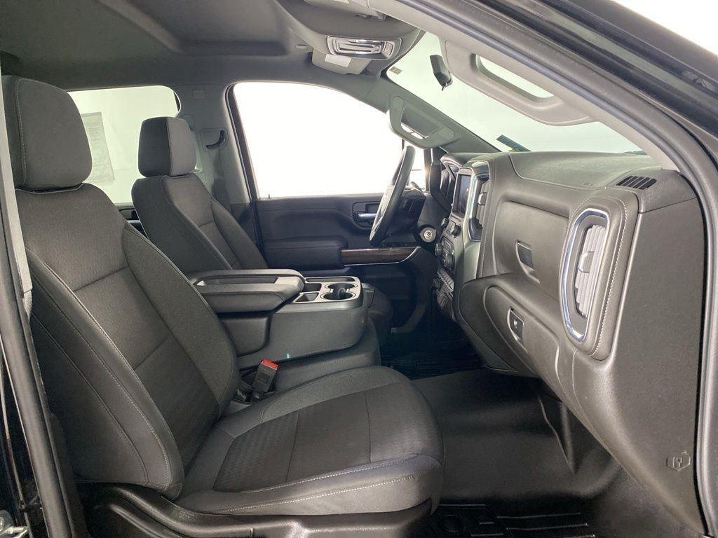 Used 2022 Black Chevrolet LT image 23