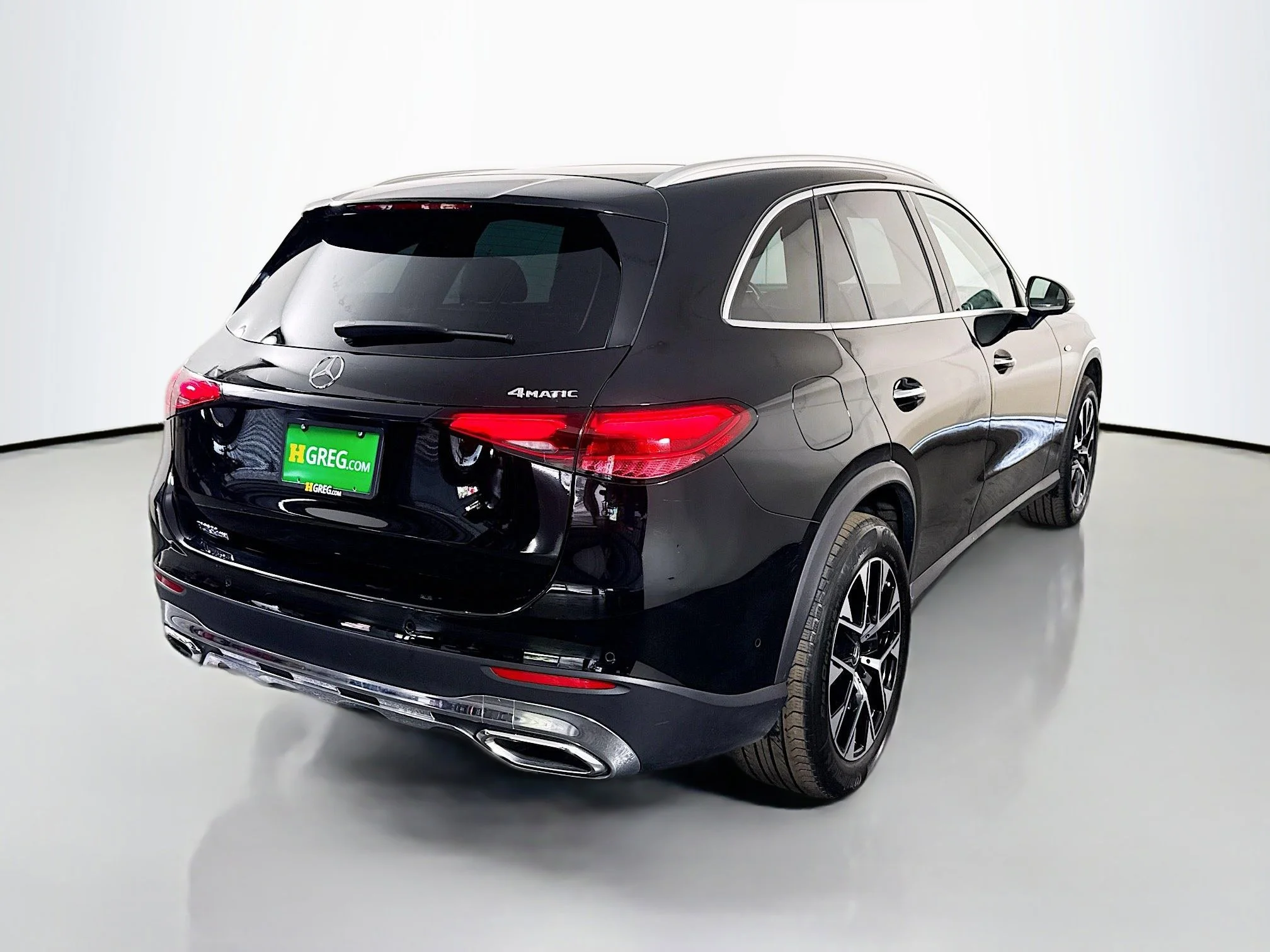 Used 2025 Black Mercedes-Benz GLC 350e image 7