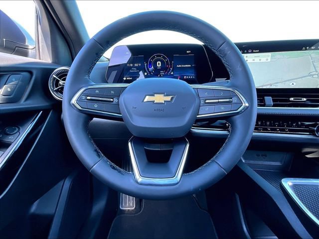 2027 Chevrolet Equinox LT - Photo 14