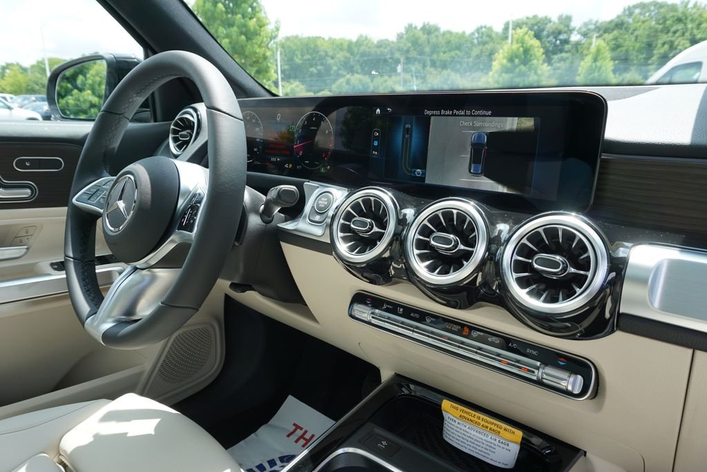 2025 Mercedes-Benz GLB Base - Photo 67