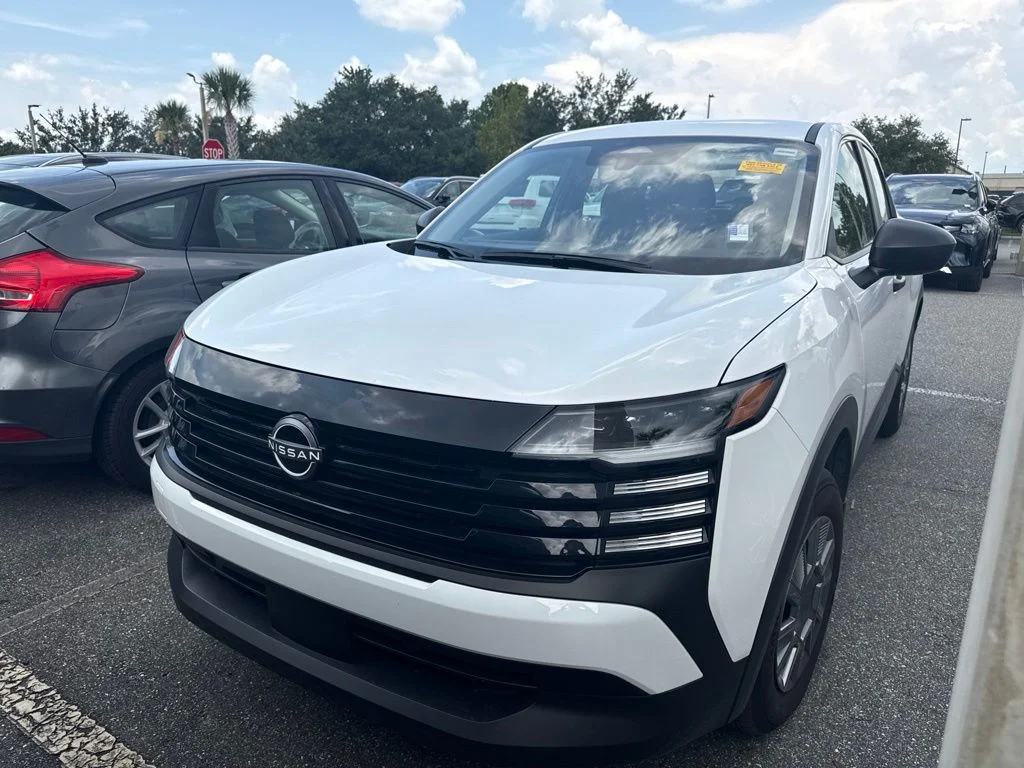 Used 2025 White Nissan S image 2