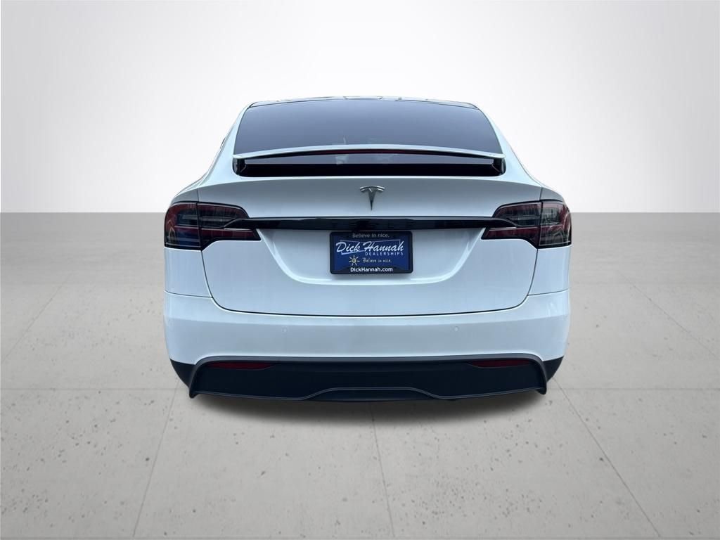 Used 2022 White Tesla Base image 7
