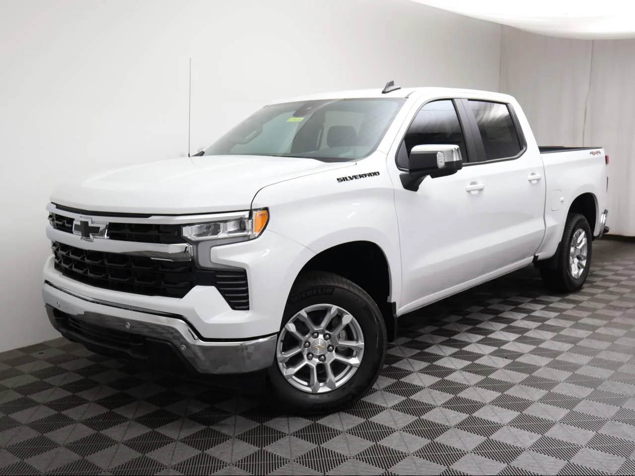 New 2026 Summit White Chevrolet LT image 25