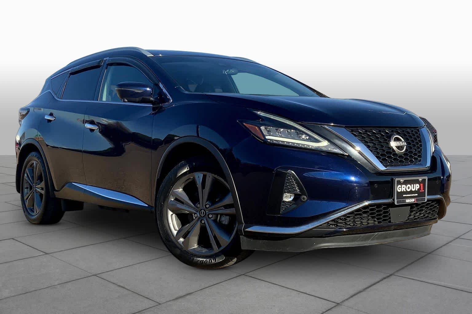 Used 2023 Deep Ocean Blue Pearl Nissan Platinum image 3