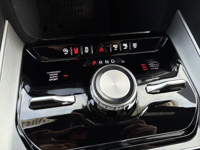 New 2026 High Gloss Black Exterior Paint Jeep Limited Reserve image 26