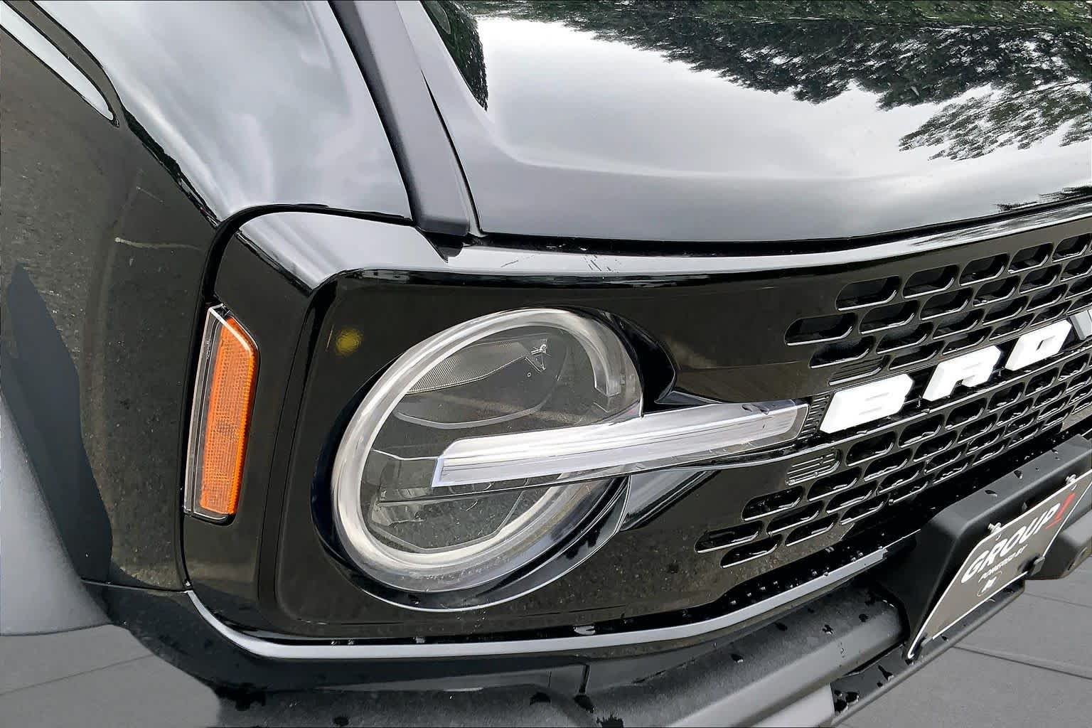New 2026 Shadow Black Ford Outer Banks image 16