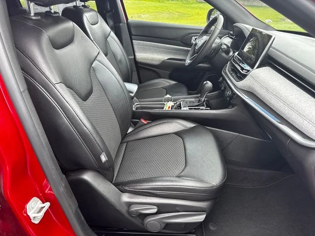 Certified Used 2024 Red Jeep Latitude image 14