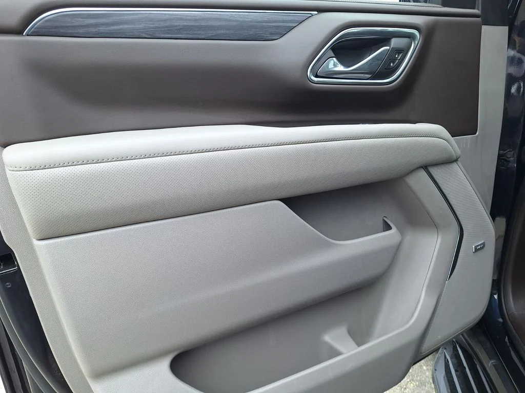 Used 2023 Blue GMC SLT image 34
