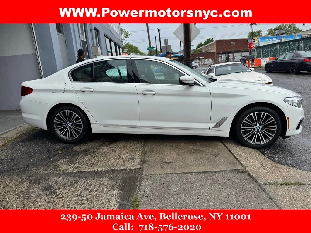 Used 2019 White BMW 540i xDrive image 5
