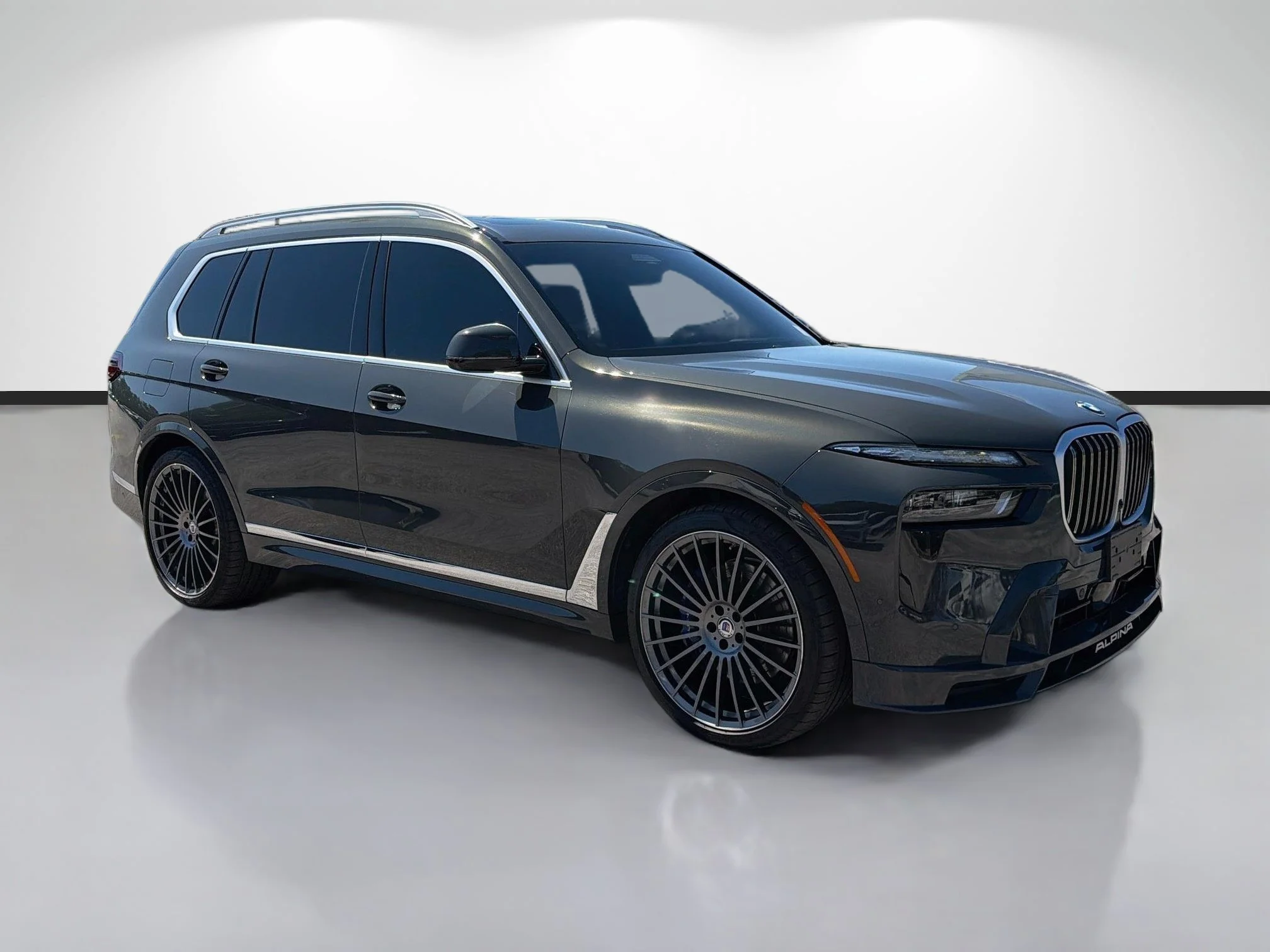 Used 2024 Dravit Grey Metallic BMW ALPINA XB7 image 1