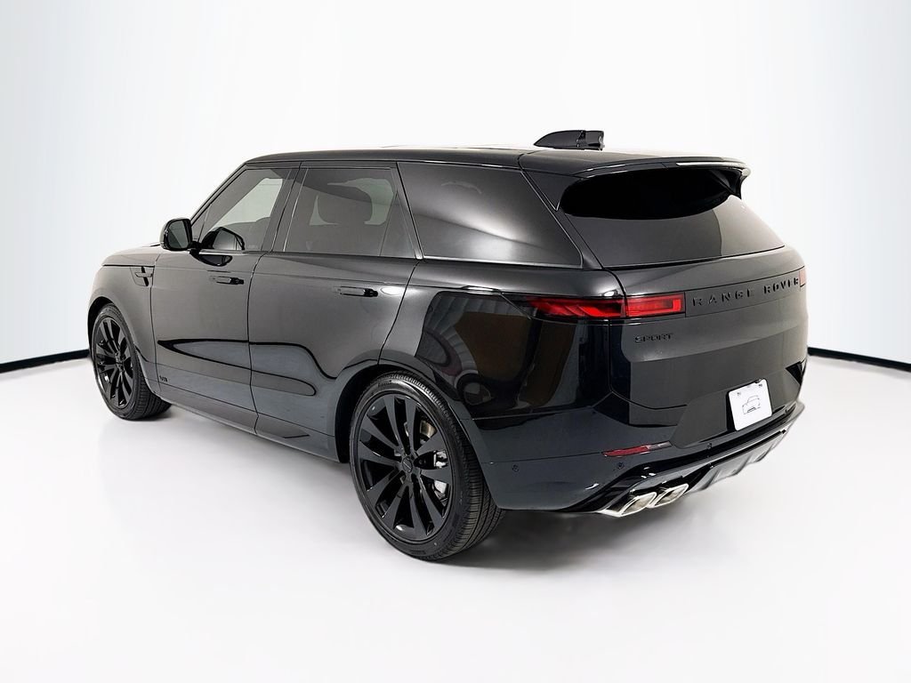 New 2026 Santorini Black LAND ROVER Dynamic SE image 7