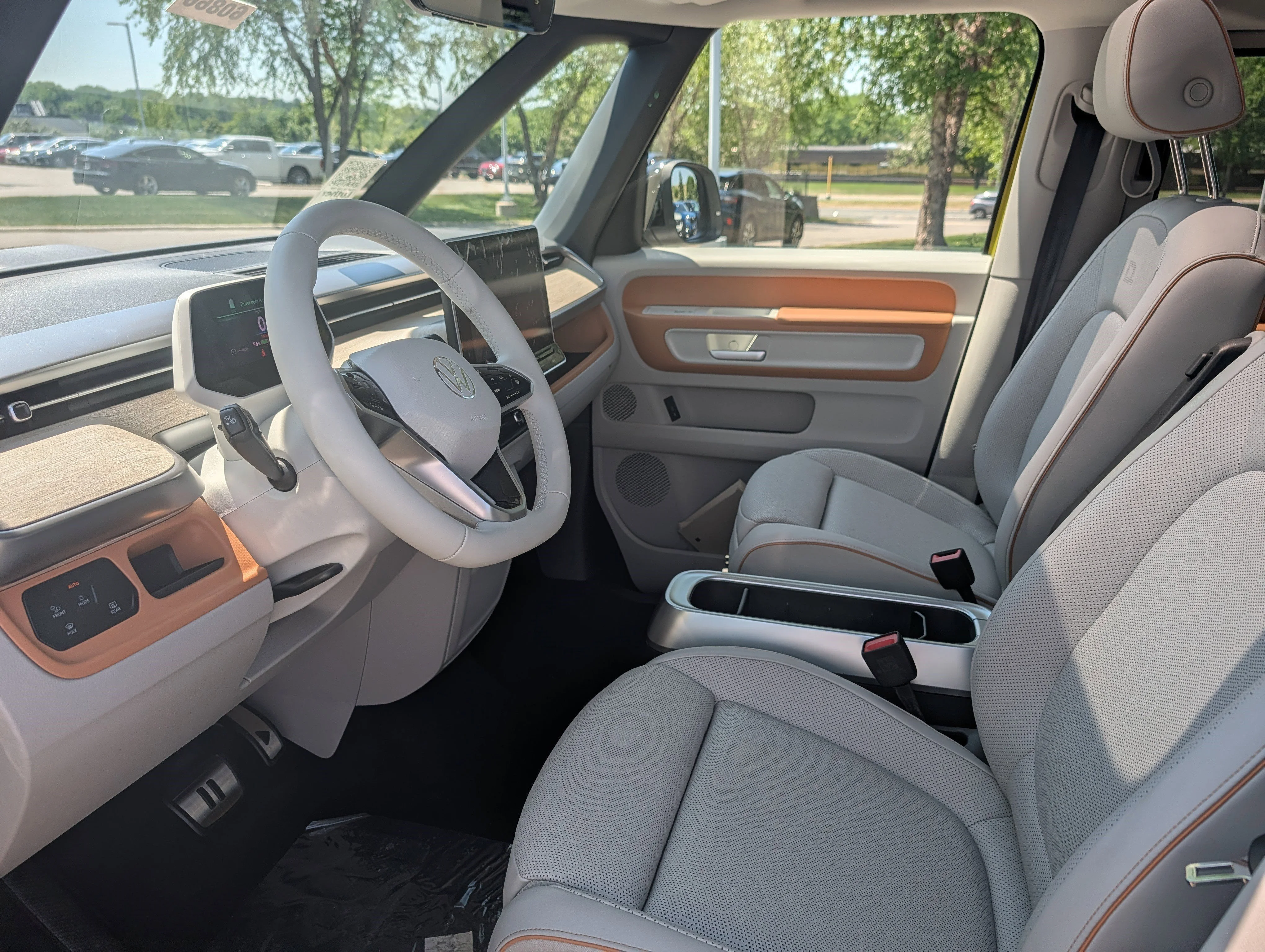 New 2025 Pomelo Yellow Volkswagen 1st Edition image 6