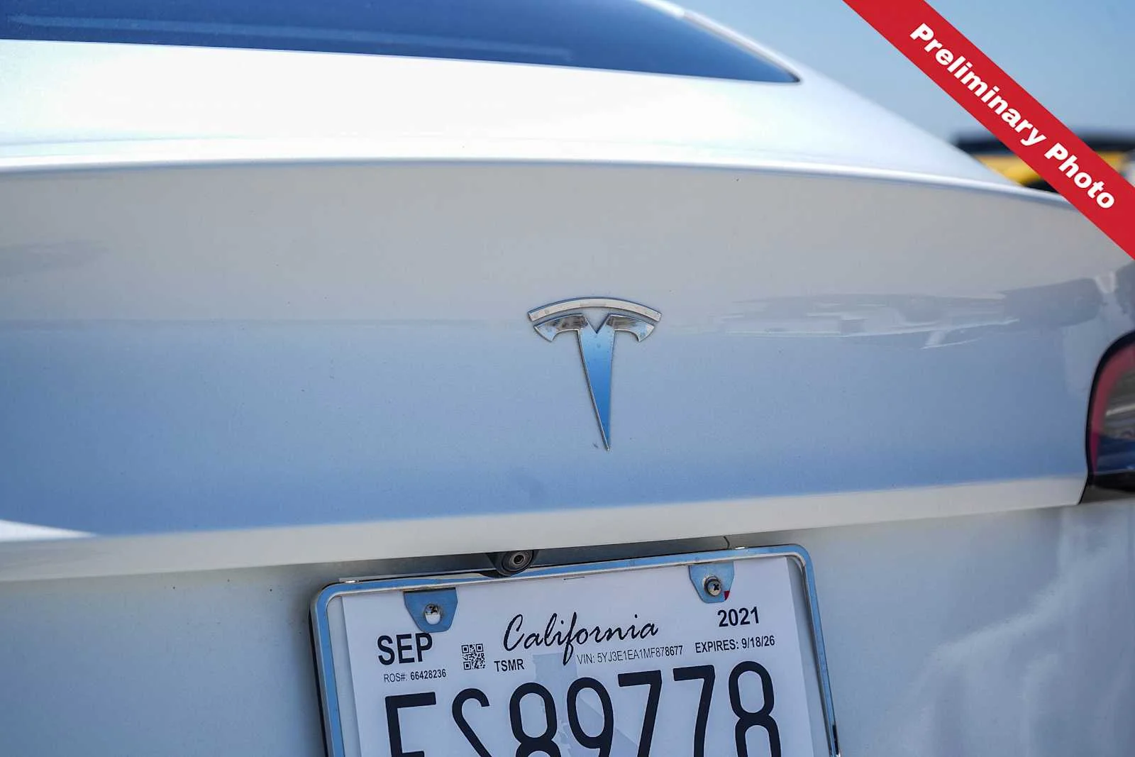 Used 2021 White Tesla Standard Range Plus image 10