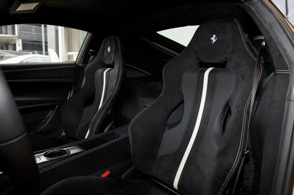 Used 2017 Bianco Italia Ferrari  image 10