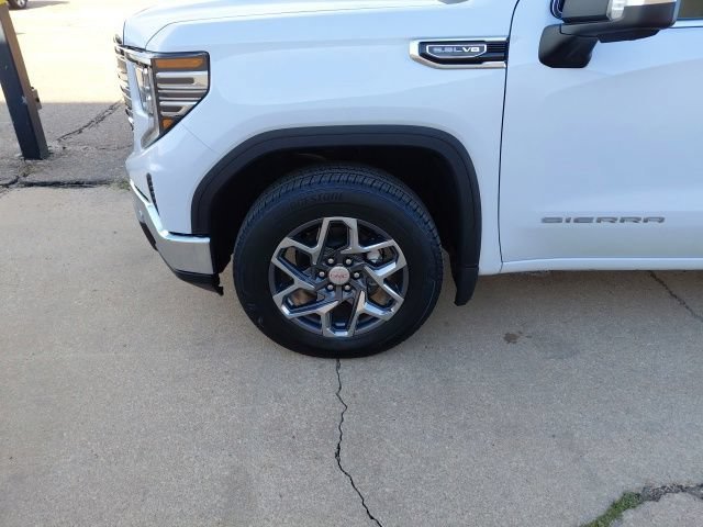 New 2026 Glacier White Tricoat GMC SLT image 38