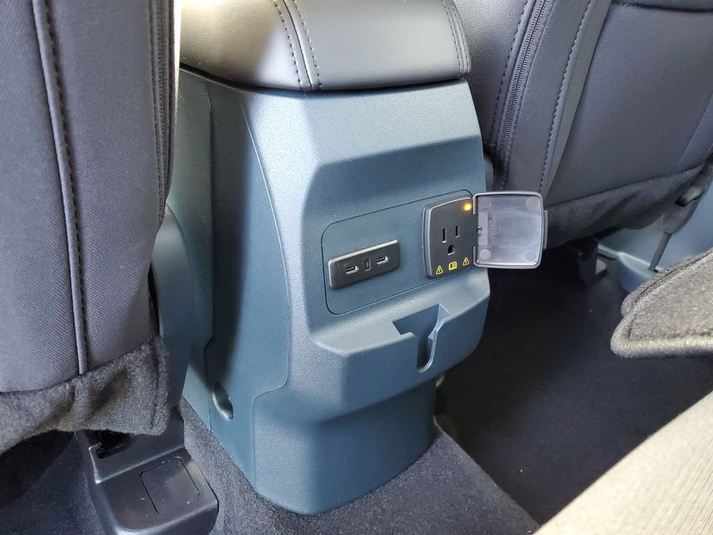 2025 Ford Maverick XLT - Photo 24