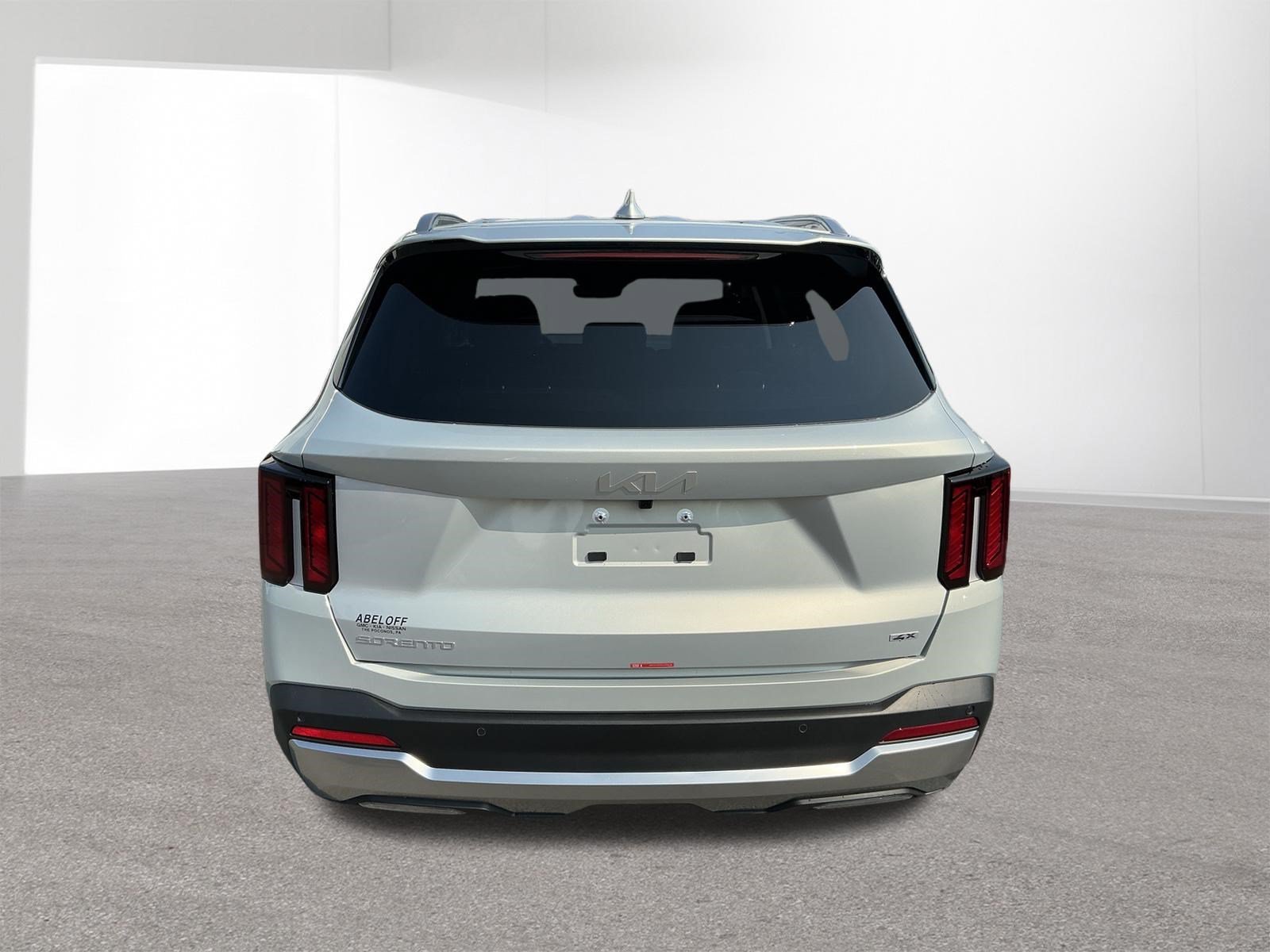 New 2026 Ivory Silver Kia S image 4