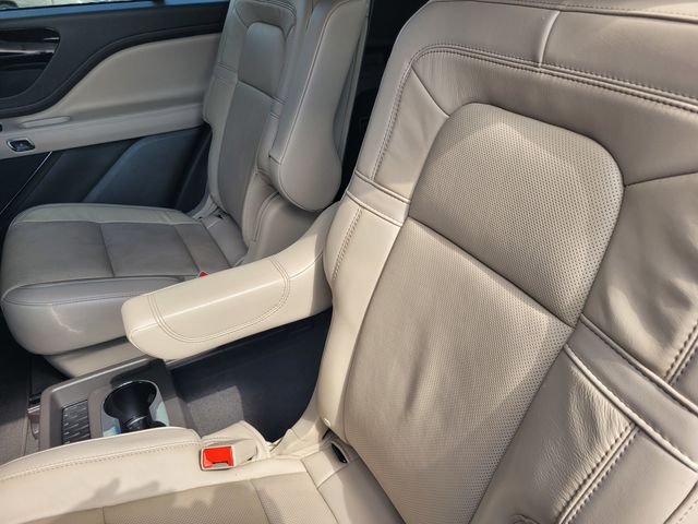 Used 2023 Blue Lincoln Reserve image 15