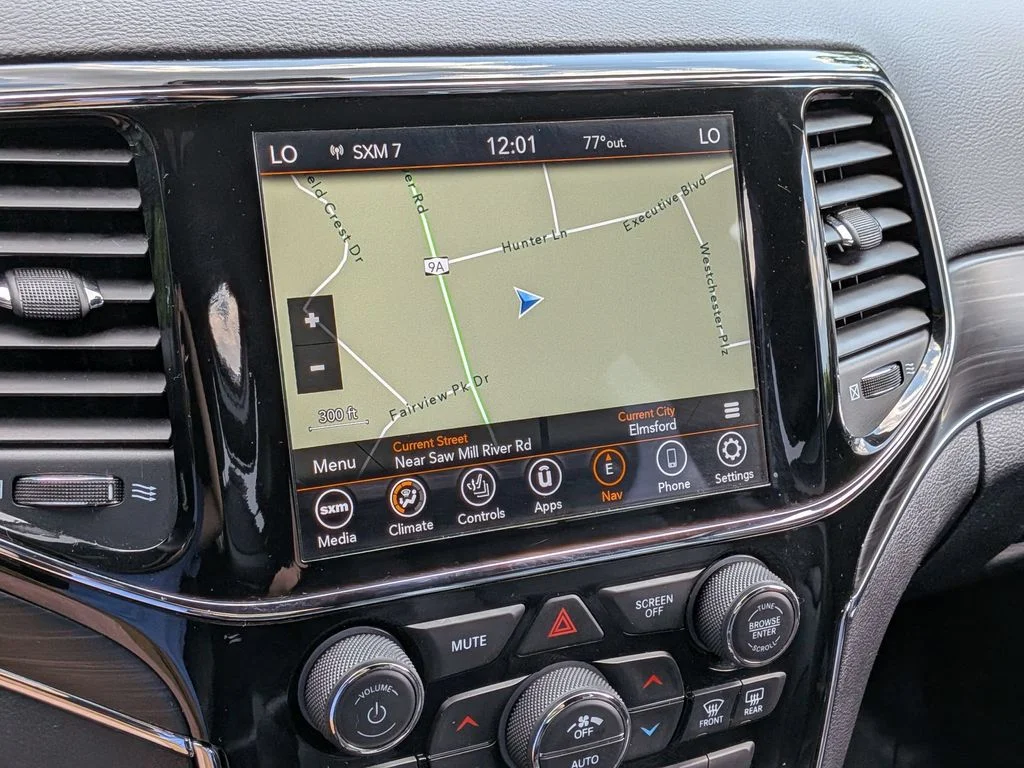 Used 2021 Gray Jeep Limited image 19