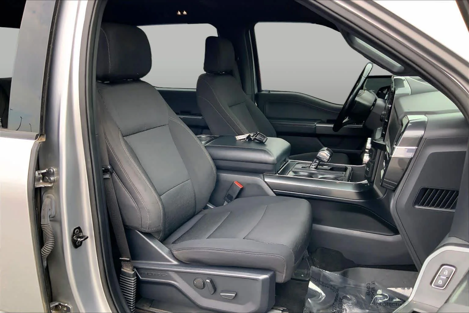 Used 2022 Iconic Silver Metallic Ford XLT image 9