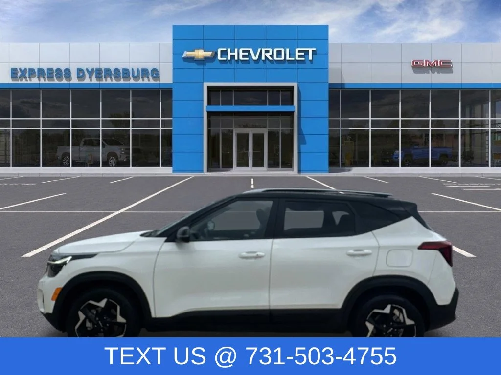 Used 2025 White Kia S image 13