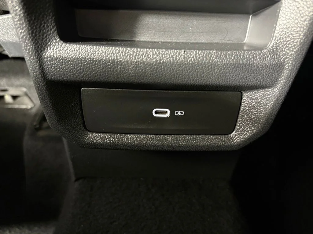 Used 2024 Gray Volkswagen 1.5T SE image 39