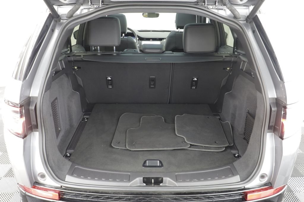 Certified Used 2025 Gray Land Rover SE image 18