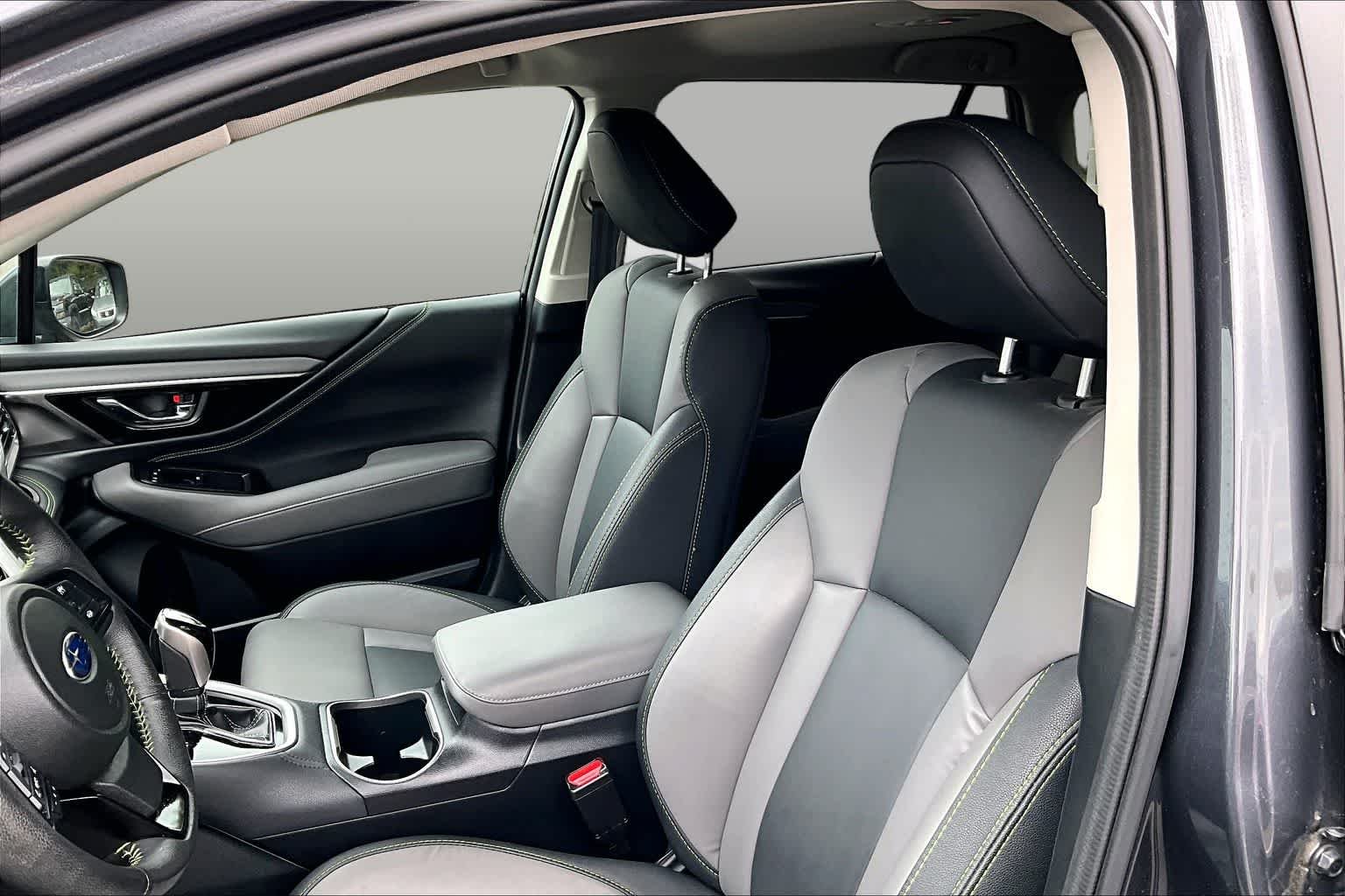 Used 2024 Magnetite Gray Metallic Subaru Onyx Edition image 8