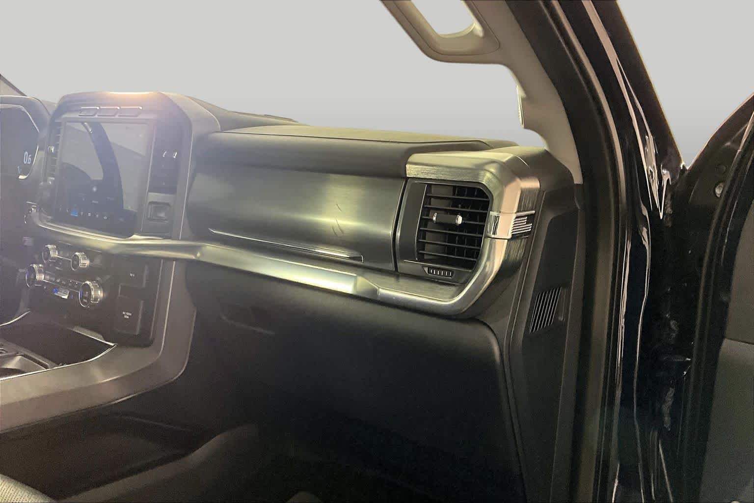 Used 2021 Antimatter Blue Ford LARIAT image 17