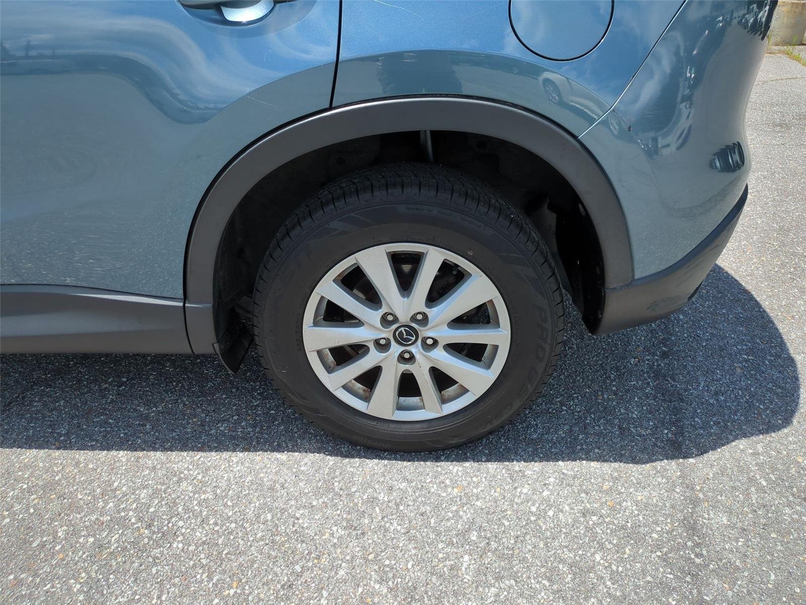 Used 2015 Blue Reflex Mica Mazda Touring image 11