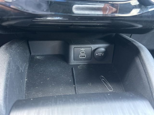 Used 2024 Black Metallic Ford ST-Line image 26