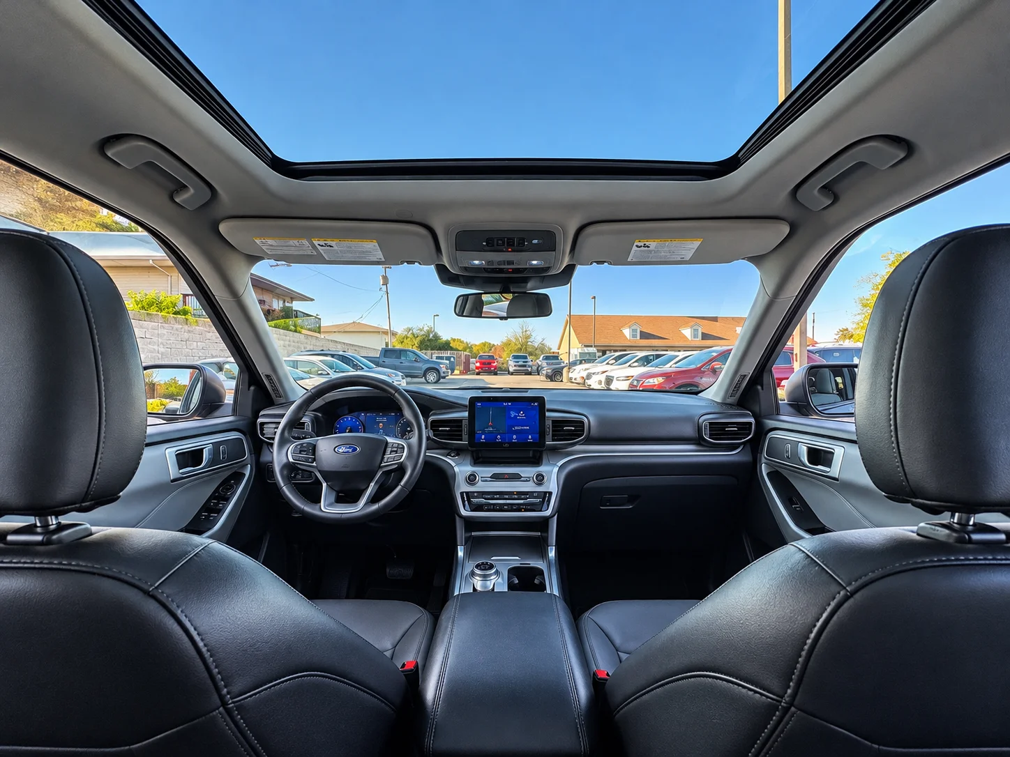 Used 2021 Blue Ford XLT image 2