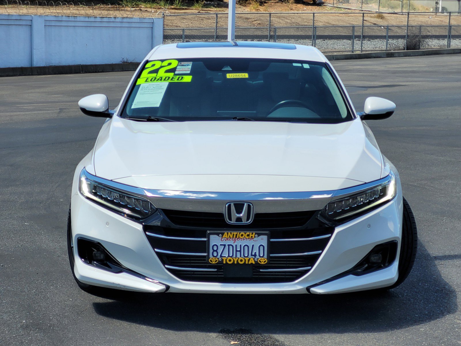 Used 2022  Honda EX-L image 2