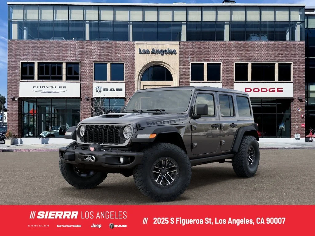 New 2026 Granite Crystal Metallic Clear-Coat Exterior Paint Jeep Moab 392 image 1