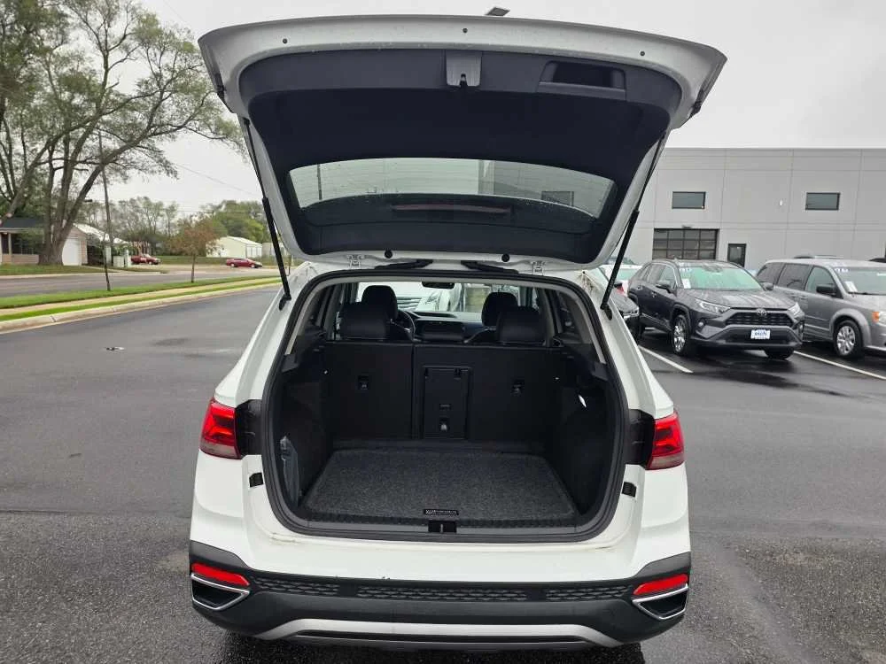 Certified Used 2024 PURE WHITE Volkswagen SE image 6