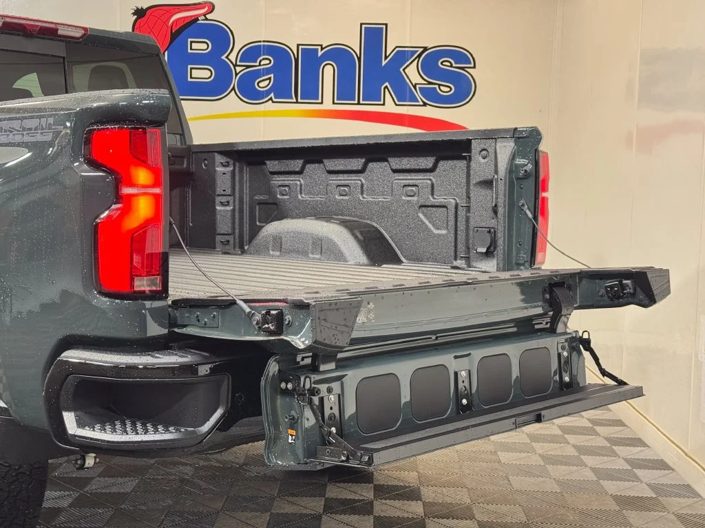2026 Chevrolet Silverado 3500 HD LT - Photo 8