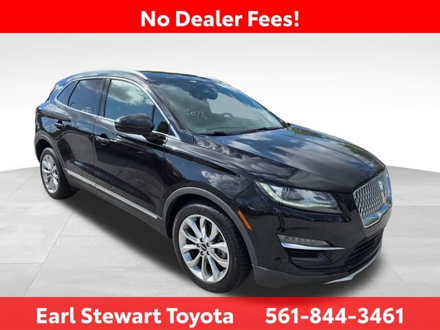 Used 2019 Lincoln MKC Select with VIN 5LMCJ2C96KUL34781 for sale in Lake Park, FL